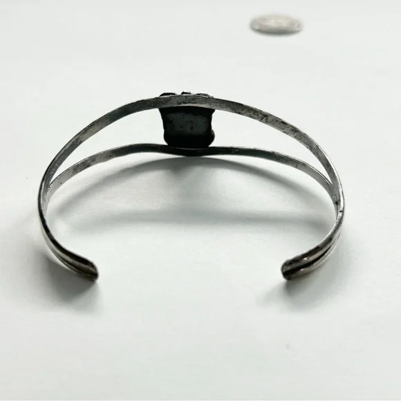 Vintage Southwestern Turquoise Sterling Silver Cuff Bracelet - Picture 8 of 8